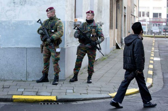 Court upholds Paris police ban of anti-Islamist rally