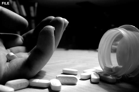 Teenager commits suicide after 'failure in love'