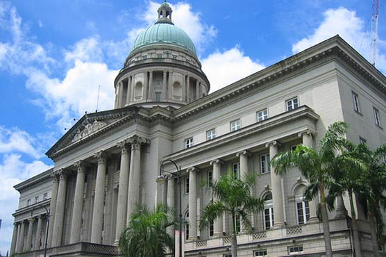 Singapore court convicts dissident blogger for contempt