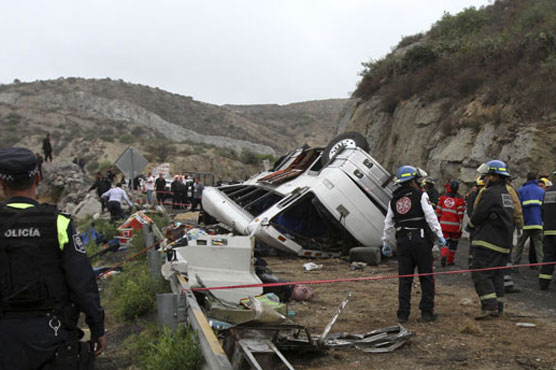 16 killed in Mexico bus crash: official