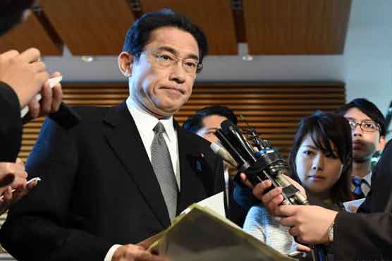 Japan vows to 'never give up' search for IS hostages