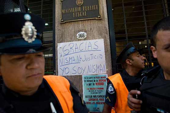 Reporter flees Argentina after threats for breaking prosecutor's death story 