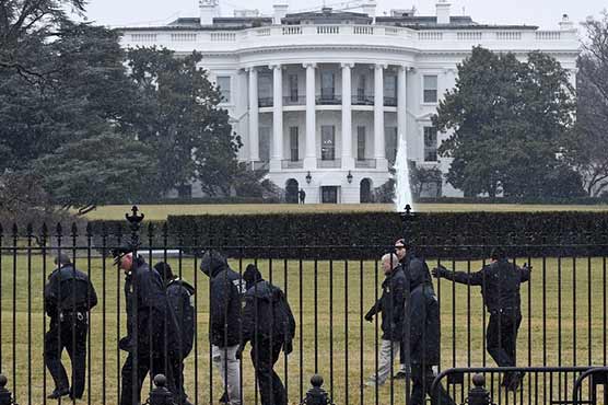 Washington: Drone crashes on White House grounds
