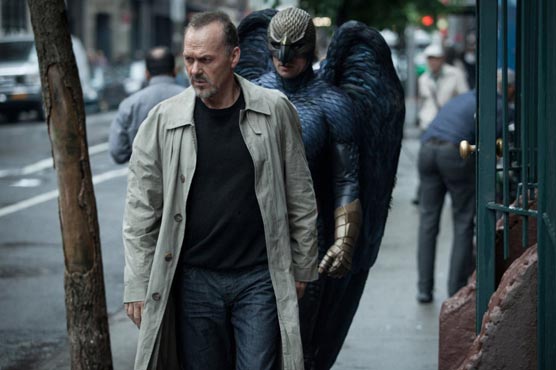 Actors endorse showbiz satire 'Birdman' in march toward Oscars