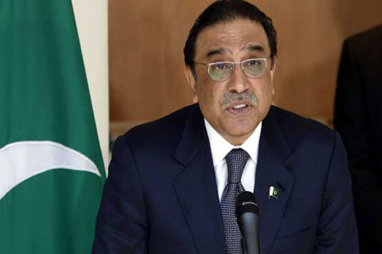 Zardari telephones Chaudhry Sarwar, asks reason of resignation