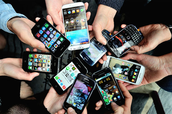 Smartphone Snapshot: Samsung getting squeezed