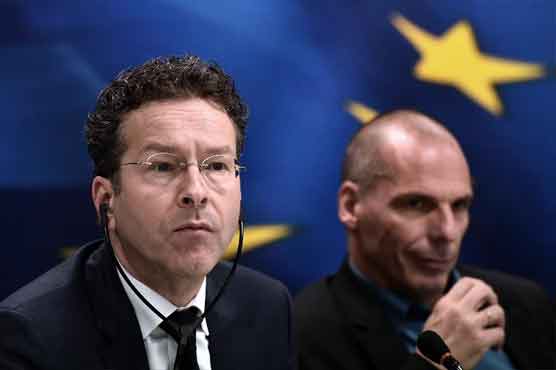 New Greek government steps up battle with creditors 