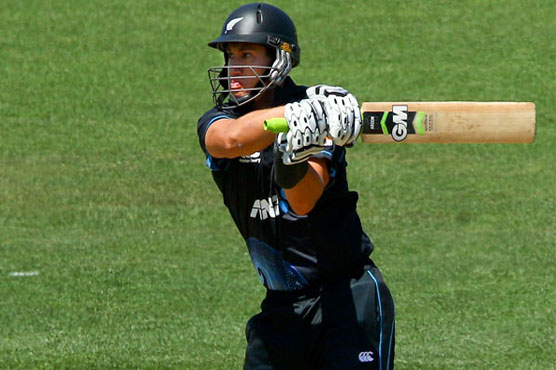 New Zealand beat Pakistan by 7 wickets in first ODI 