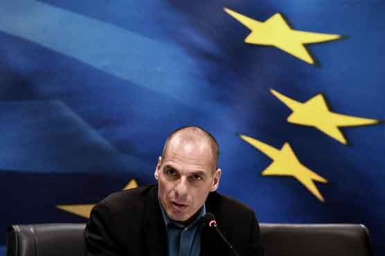 Greek finance minister visits Paris in search for allies