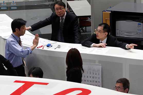 Tokyo stocks up 0.22% at noon