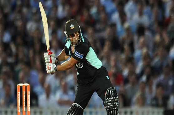 Azhar Mahmood keeps his cool to see Surrey home