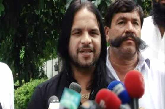 DJ Butt says 'go Nawaz go' after getting slapped with tax notice of Rs 17.2 mn