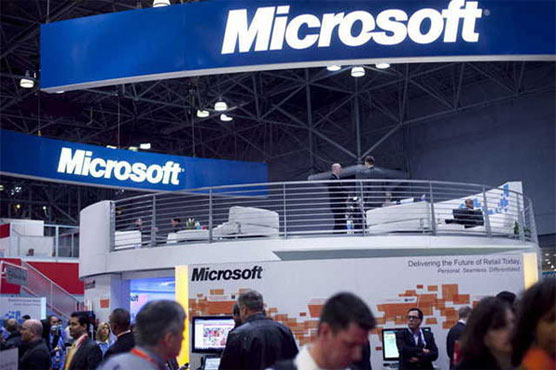 Microsoft cuts 7,800 jobs as phone sales flag