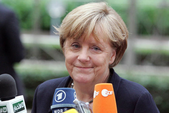 Merkel insists Greece debt haircut 'out of the question' 