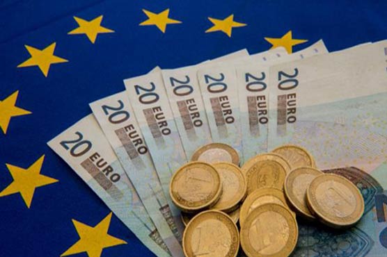 Euro climbs on optimism for Greek deal