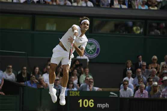 Federer tops Murray for 10th Wimbledon final