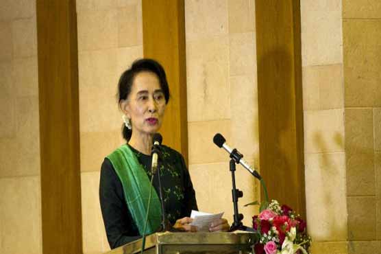 Suu Kyi's party discuss whether to contest polls