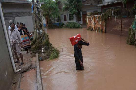 4 hours of rain leaves areas of Rawalpindi flooded
