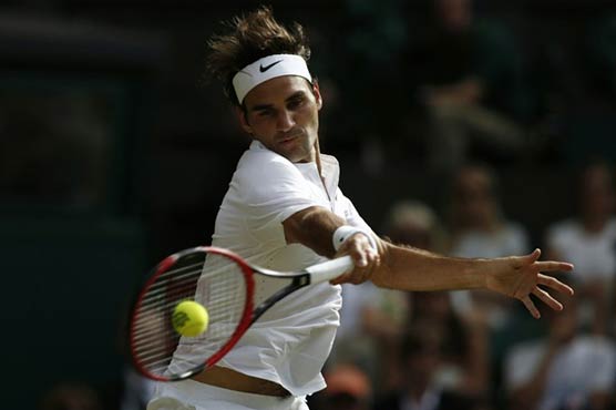 Tennis: Federer looks to follow Serena and rock the ages