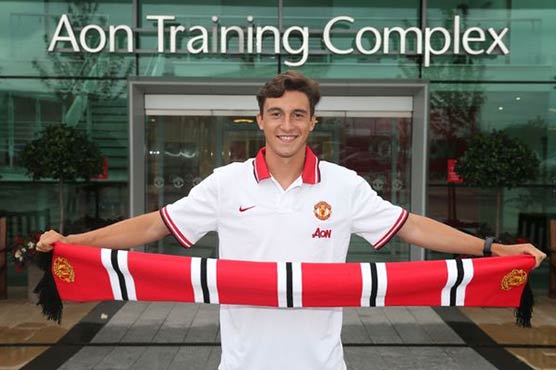 Football: Man Utd complete Darmian deal