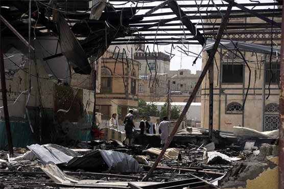 Air strikes, clashes continue to flout Yemen truce