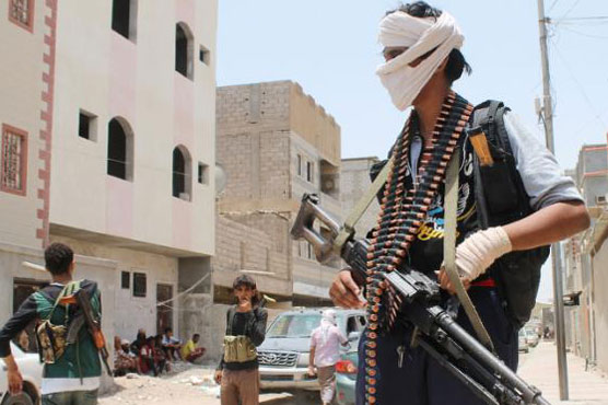 Air strikes, clashes continue to flout Yemen truce 