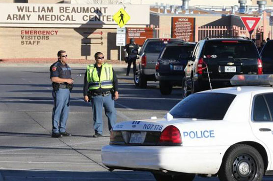 Gunman opens fire at US military center 