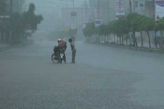 Two killed, six injured in rain-related incidents in Lahore