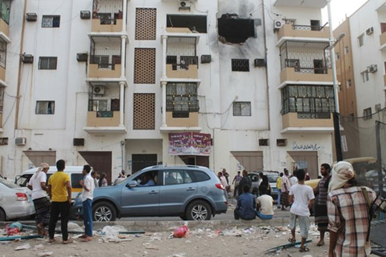 Yemen rebel fire kills civilians as Aden battle rages