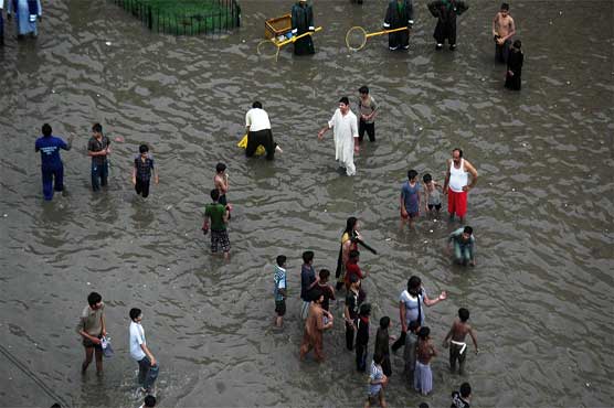 Lahore becomes Venice: Administration sleeps as CM out of country