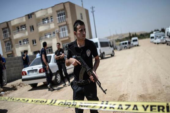 PKK claims murder of Turkish police to avenge 'IS bombing'