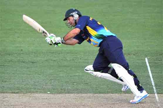 Australia bat against Derbyshire