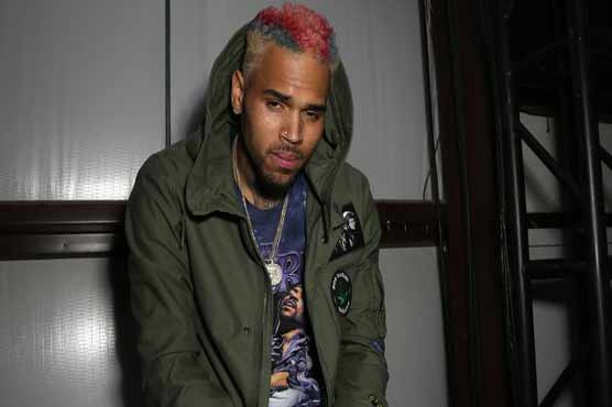 Chris Brown begs Philippines to allow him to leave