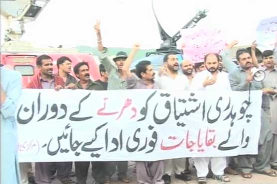 Tent owners demand rent, assured of payment by PTI