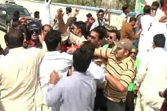 11 arrested as PTI, PML-N workers clash during PP-100 by-polls