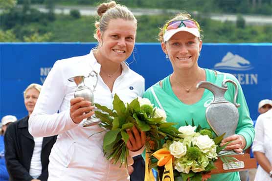 Tennis: Stosur defeats Knapp for Bad Gastein title