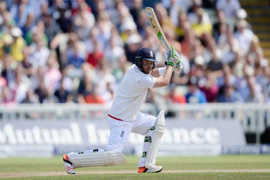 Bell leads England to victory against Australia