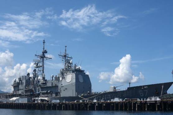 Obama warns China against 'throwing elbows' in sea dispute