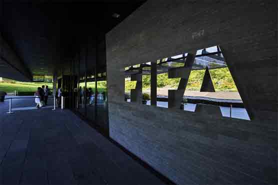 Net closes on senior FIFA leaders 