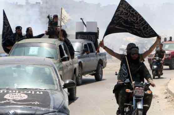 Islamic State fighters at the gates of northeast Syrian city