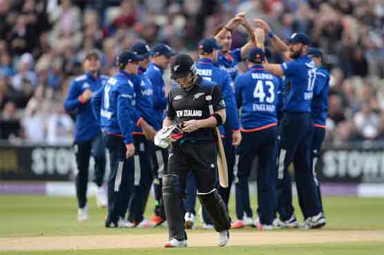 England thrash New Zealand in 1st ODI