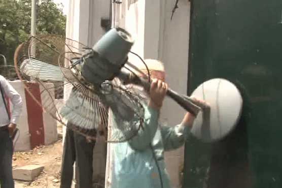 Differently-abled people continue protest outside Punjab Assembly on third day