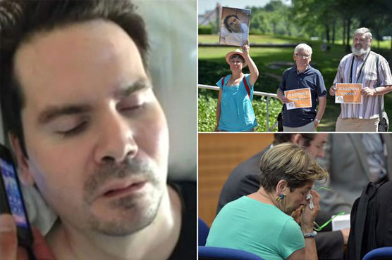 Relatives of French right-to-die patient show 'interaction' video