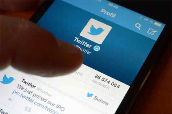 Twitter looks at on-phone apps to target new pitches 