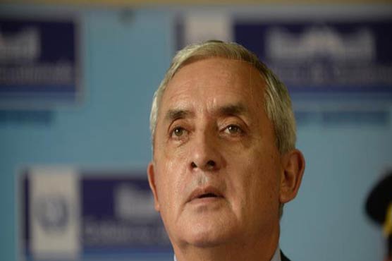 Guatemalan president vows to stay despite graft probe