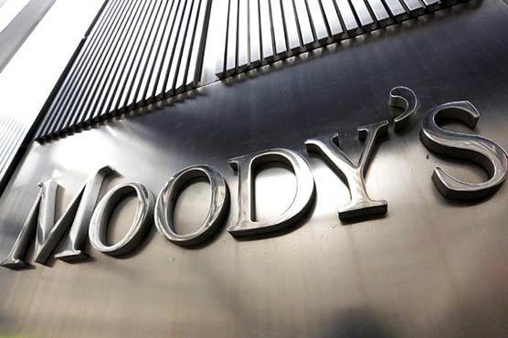 US restaurants to swallow wage increases: Moody's