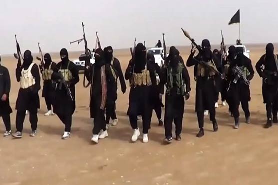 A year later, US struggles to stop IS onslaught