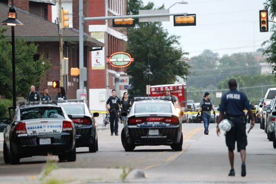 Suspect dead after gun, bomb attack on Dallas police HQ