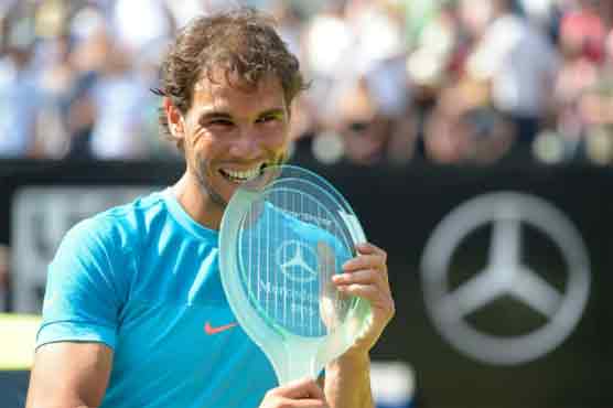 Tennis: Nadal wins Stuttgart grass title