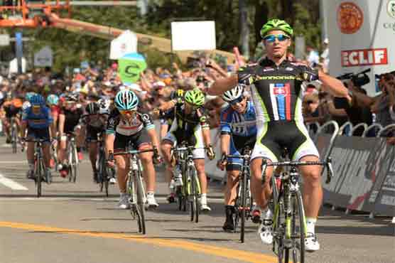 Cycling: Sagan sprints to stage win as Dumoulin keeps lead